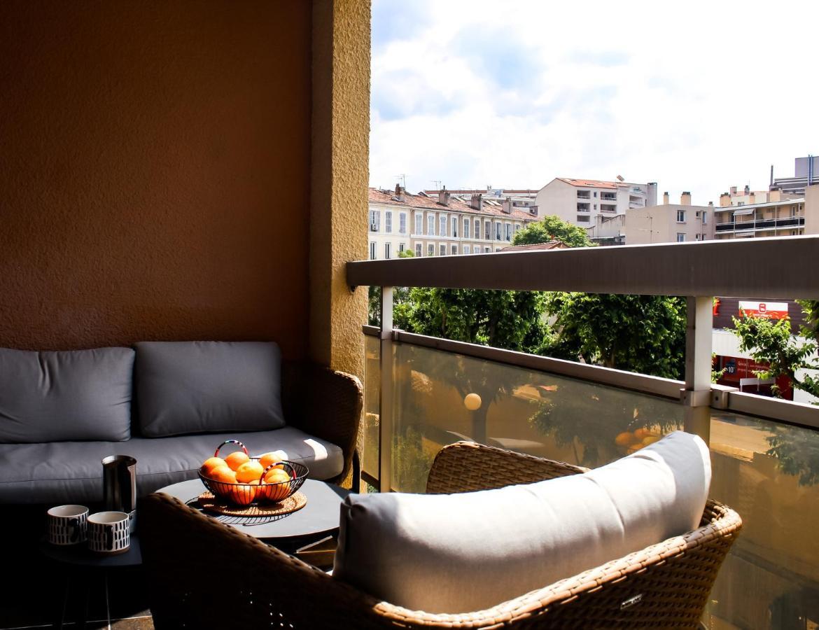 Charment Appartement A Marseille - Prado A/C エクステリア 写真