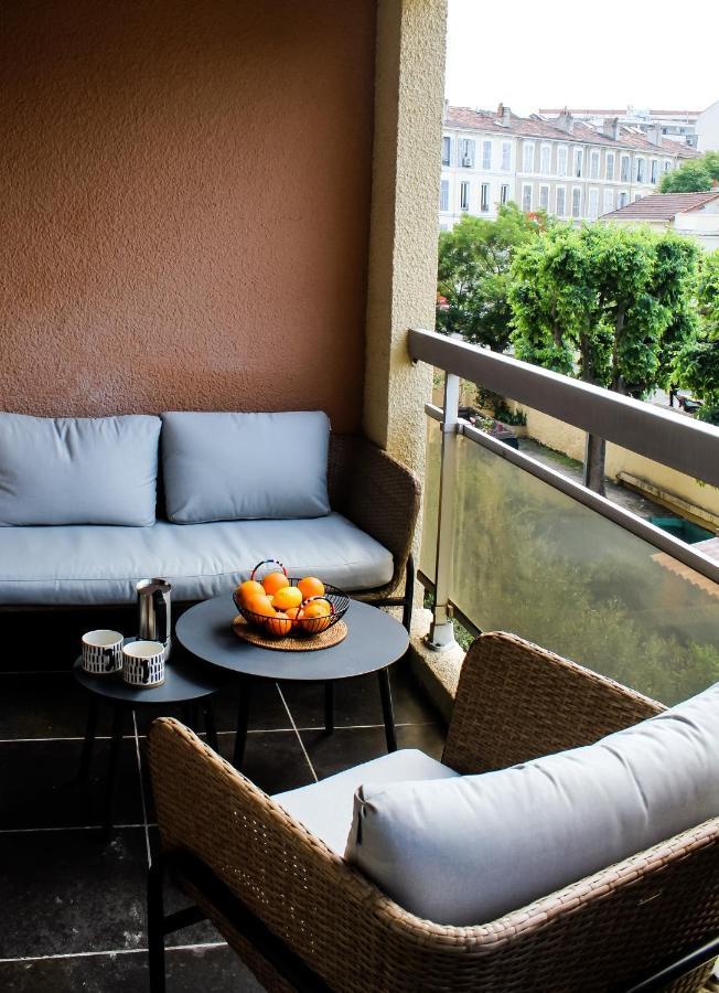 Charment Appartement A Marseille - Prado A/C エクステリア 写真
